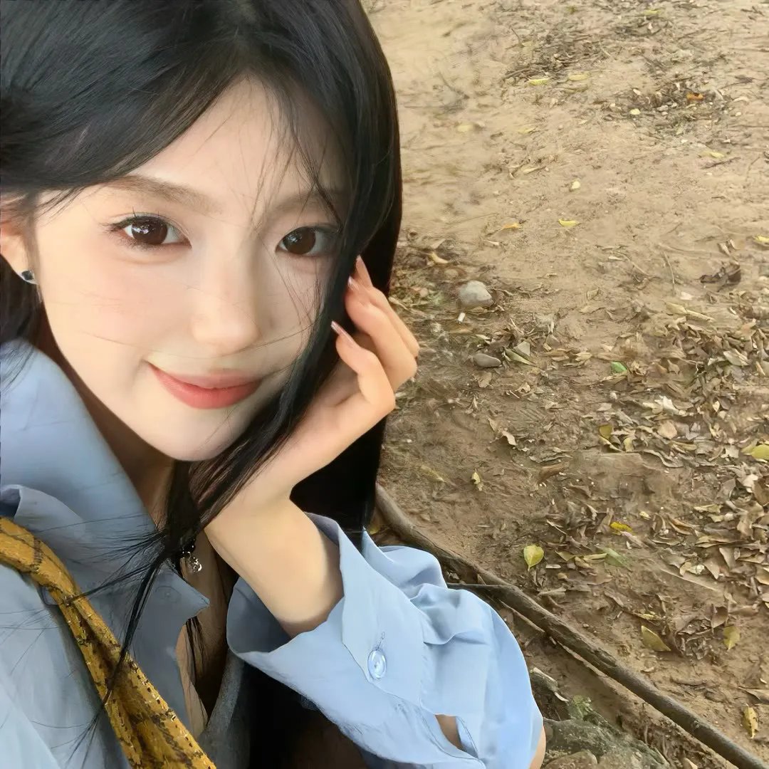 爱情是什么在线观看封面